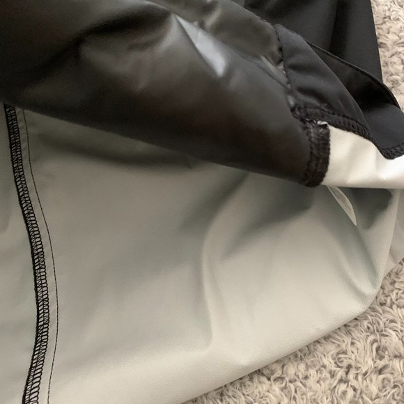 Nike Shield OSU Beavers 1/4 Zip. Medium. - Picture 6 of 16